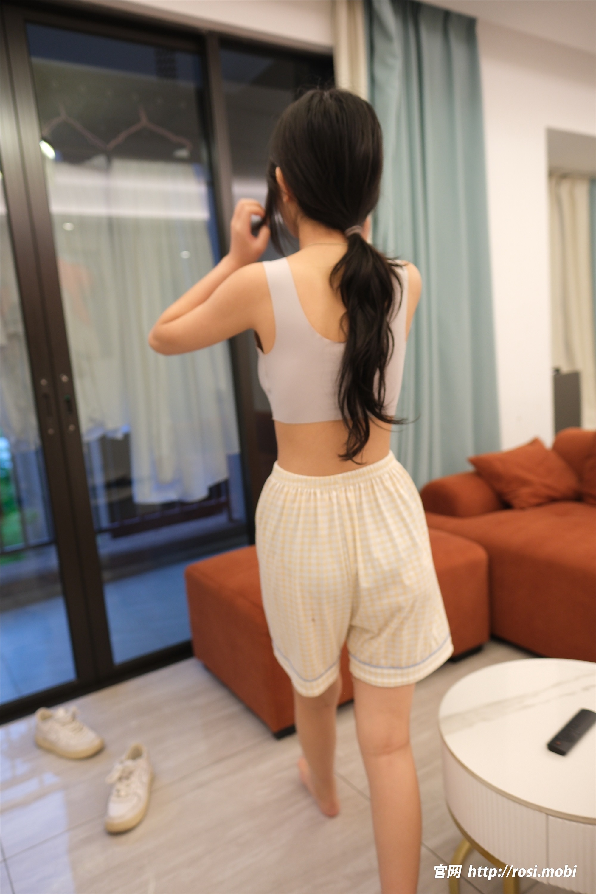 ROSI写真 2025.04.08 NO.4873